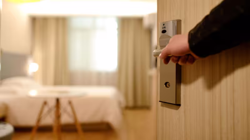Dry Flood Management for Hotels and Guesthouses Dry Flood Management for Hotels and Guesthouses